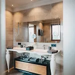 G12 - Mountain Luxury * Ζέεφελντ