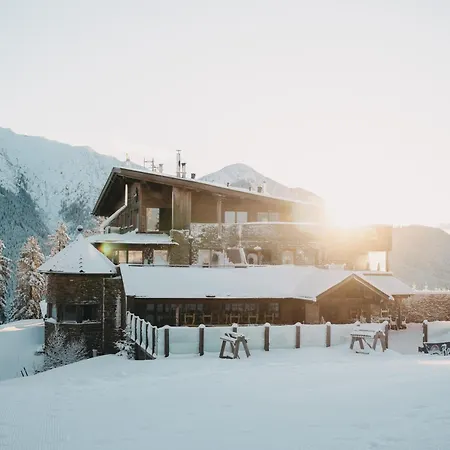 Chalet G12 - Mountain Luxury *