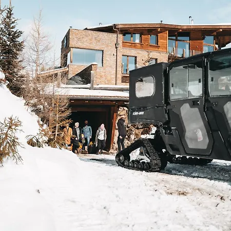 G12 - Mountain Luxury