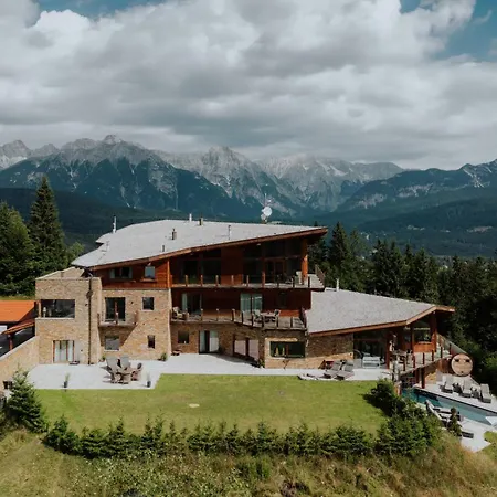 Chalet G12 - Mountain Luxury