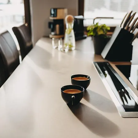 G12 - Mountain Luxury Chalet *