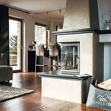 G12 - Mountain Luxury By Peak *