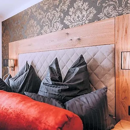 Chalet G12 - Mountain Luxury By Peak