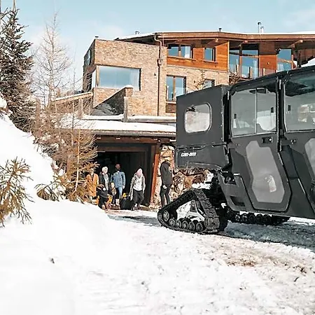 G12 - Mountain Luxury By Peak *